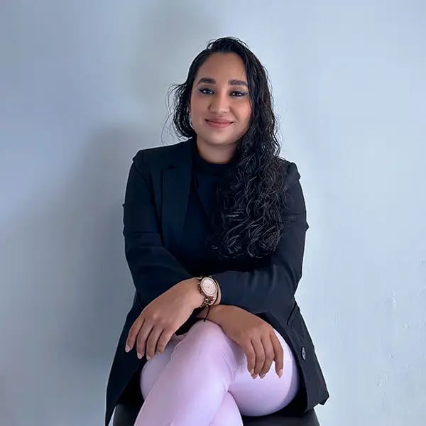 Kim_Valenzuela
