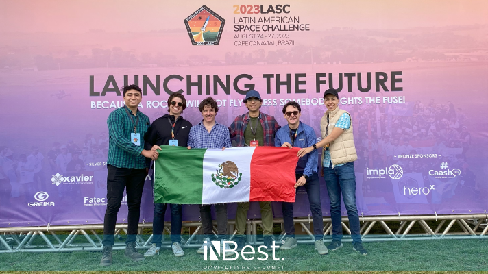Equipo Propulsion Industries en el Latin American Space Challenge 2023